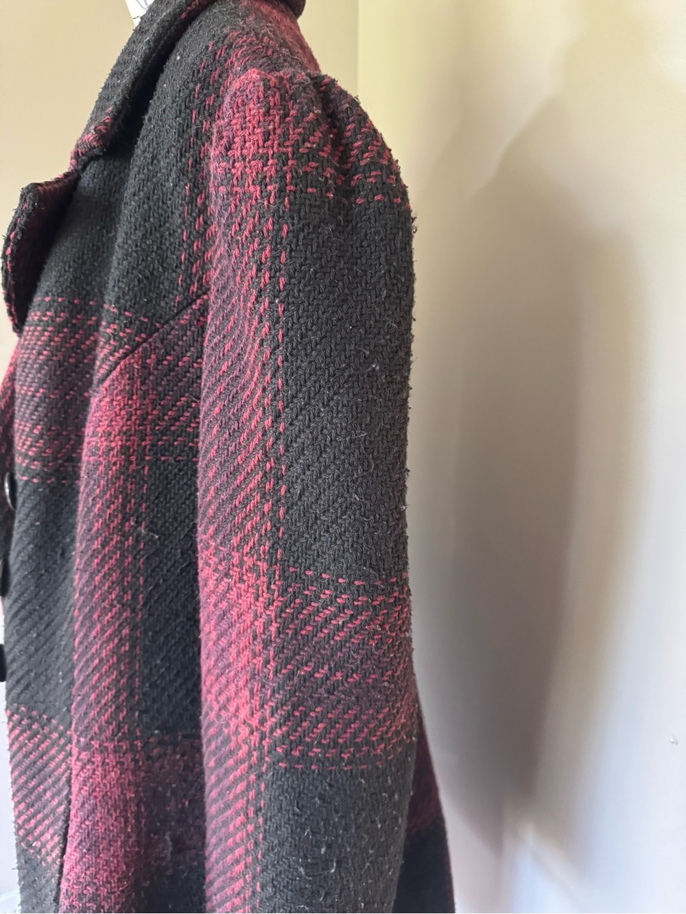 Y2K Suzy Shier Black and Burgundy Plaid Double-Breasted Pea Coat - Picture 3 of 9